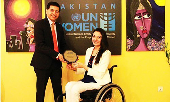 170502_muniba mazari 2_in.jpg
